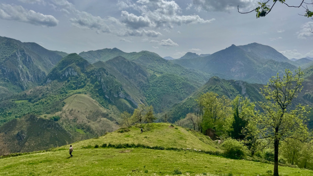 Ruta de la Sierra del Crespón (PR-AS 121)