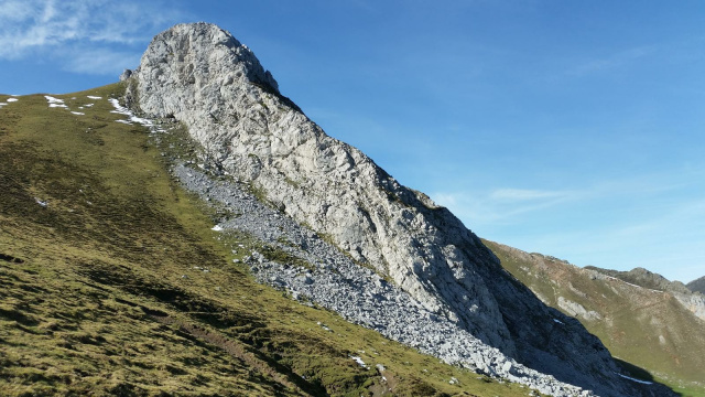 Peña'l Vientu (1992 m)