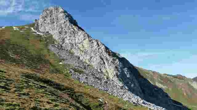 Peña'l Vientu (1992 m)
