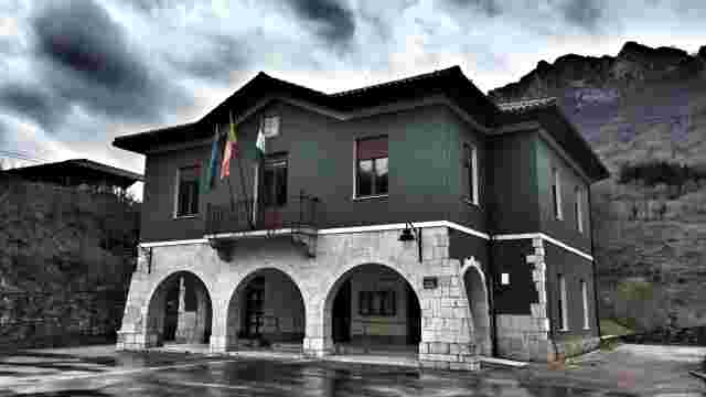 Casa Consistorial de Caso