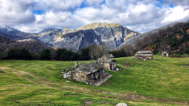 Sendero GR Montañas del Nalón: Etapa 4. Campo de Caso - Brañagallones