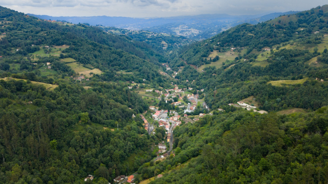 Valle minero de Samuño – Del carbón al paisaje (380 m)