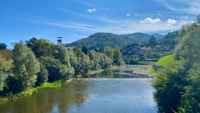 La metamorfosis del Nalón – De río natural a río industrial (235 m)