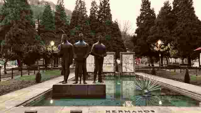 Monumento a los Hermanos Felgueroso