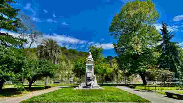 La Carbonera – Monumento a Luis Adaro y Magro